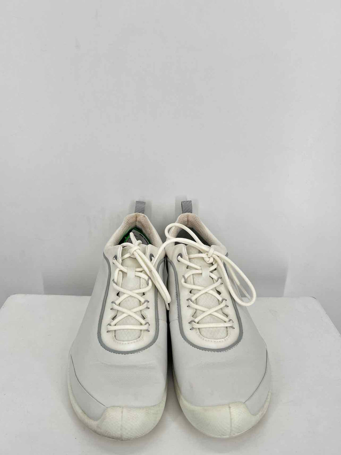 Ecco Women Size 41 White Sneakers