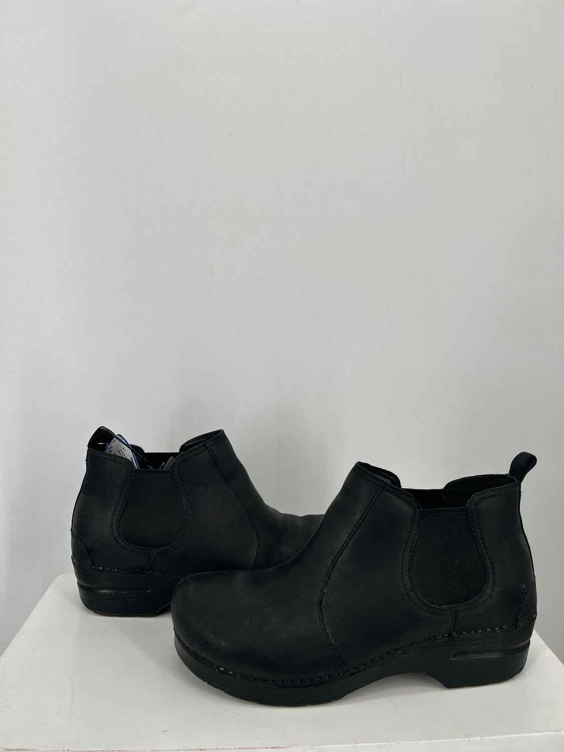 Dansko Frankie Women Size 41 Black Ankle Boot