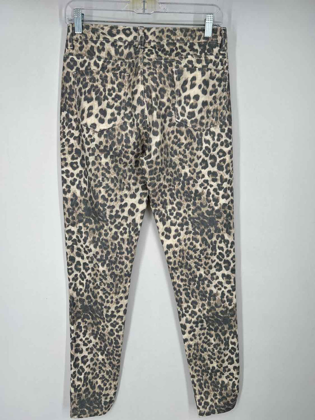 Tempo Paris Size M Leopard Pants