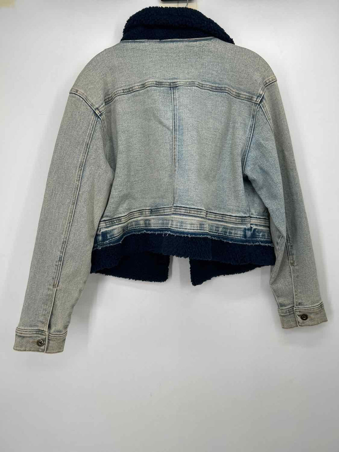 Ella Moss Size M Light Wash Denim NWT Jacket