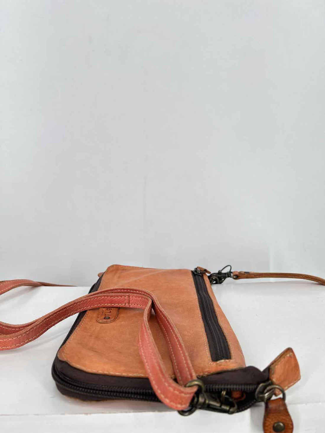 Bedstu Tan Leather Crossbody