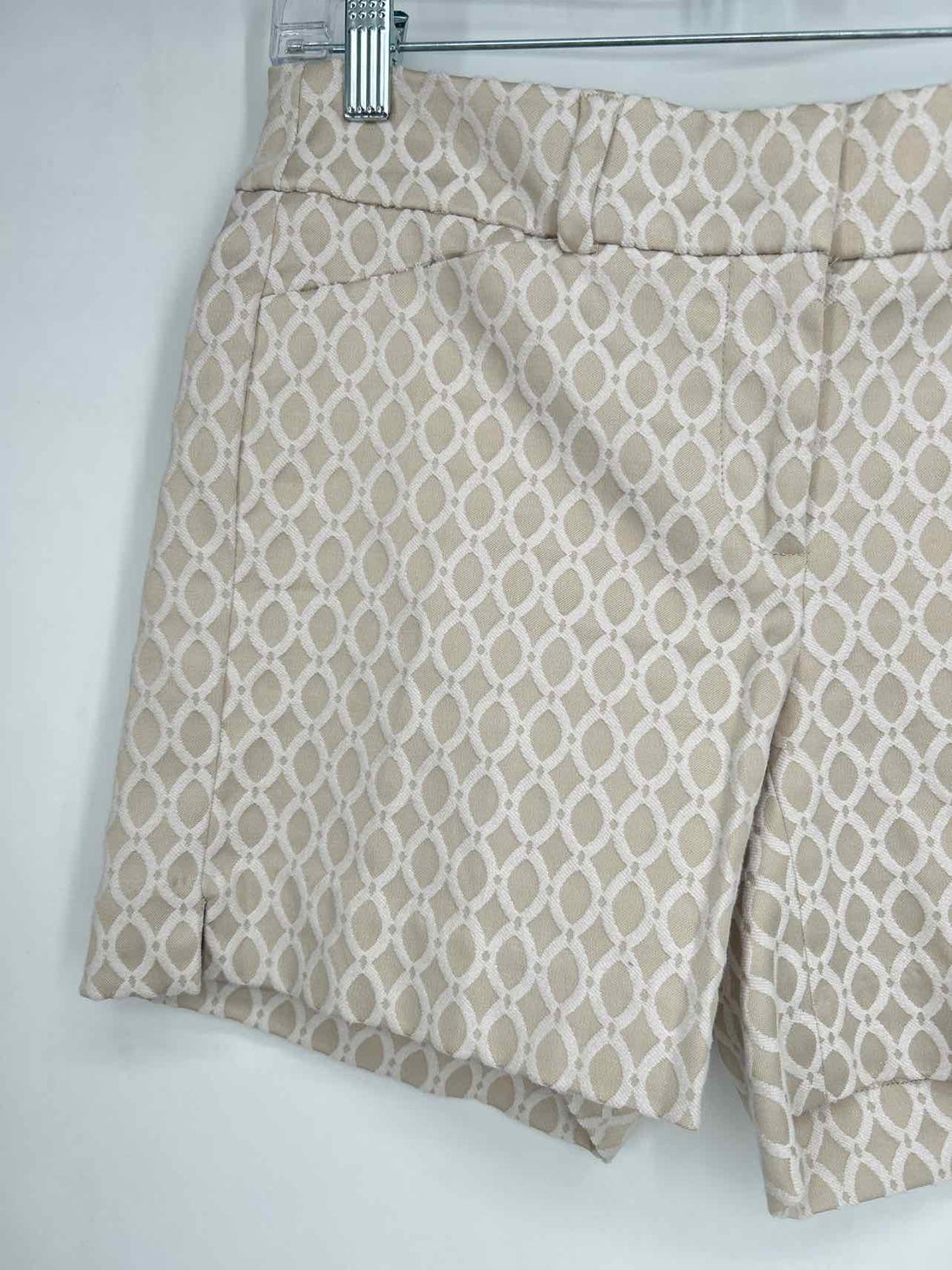 White House Black Market Size 4 Khaki & White NWT Shorts