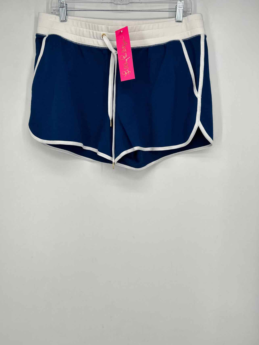 Lilly Pulitzer L Navy NWT Lilly Pulitzer Shorts