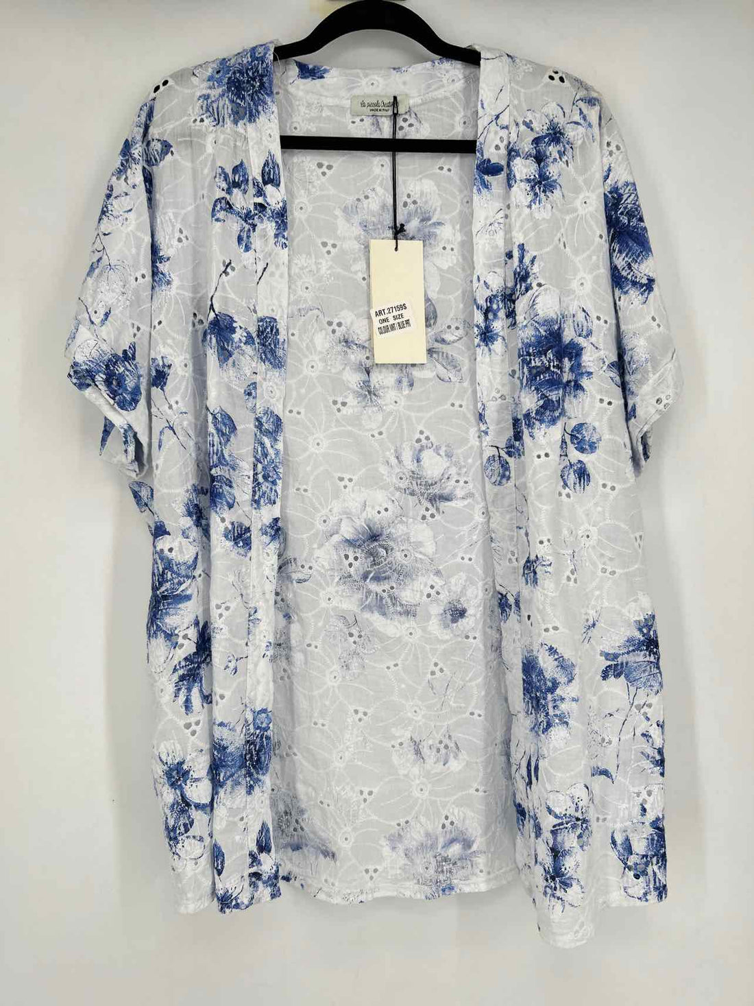 La Piccola Creativa Size One Size White & Blue Eyelet NWT Kimono