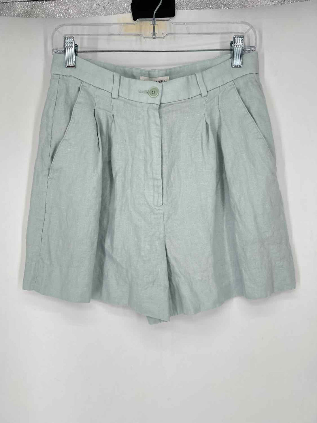 Banana Republic Size L Light Blue Linen 100% Shorts