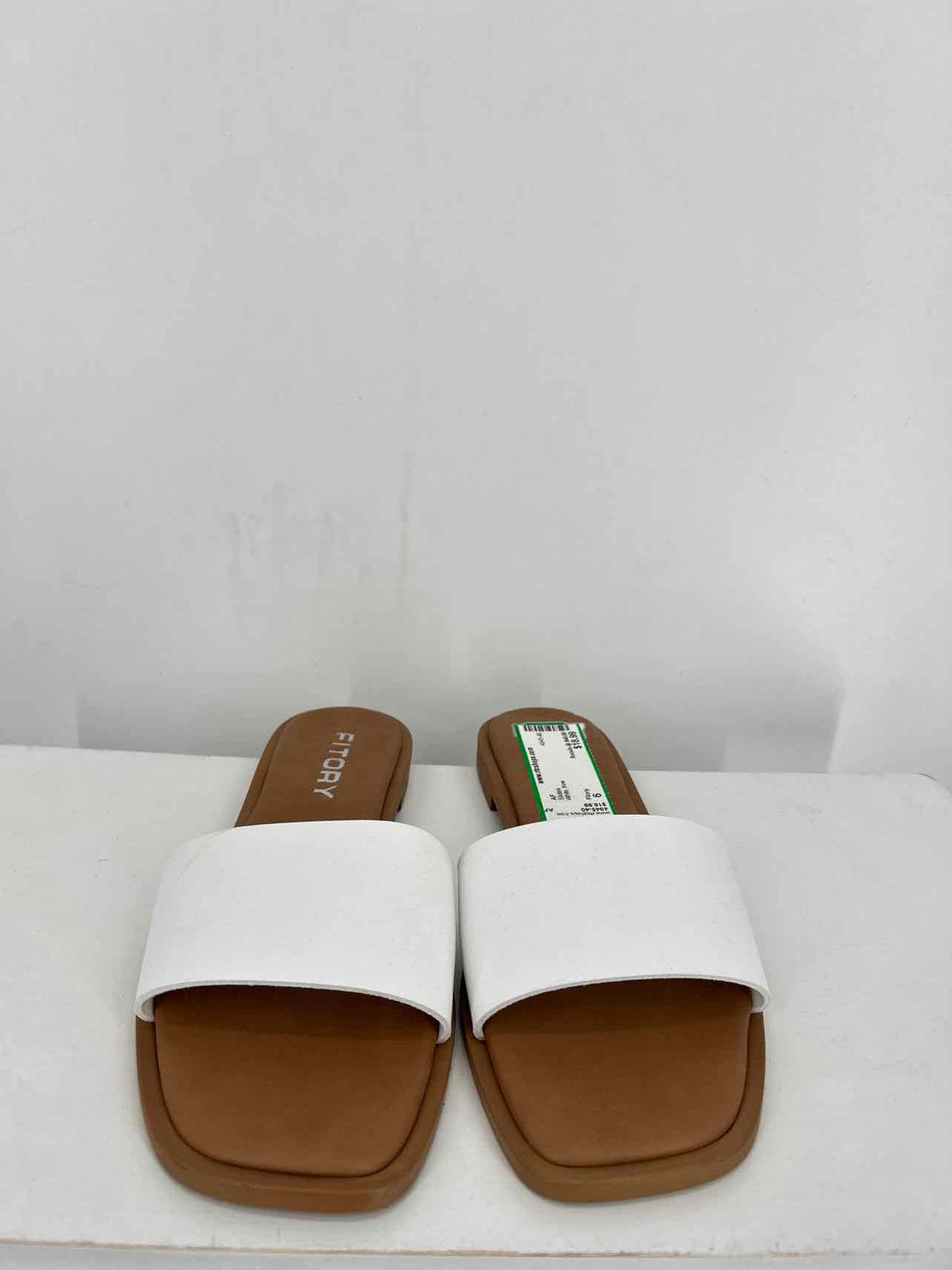 Fitory Women Size 6 White New Slides
