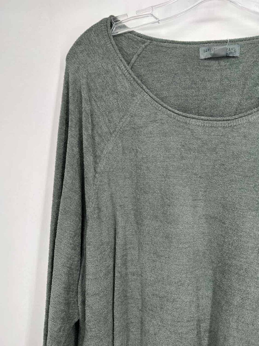 Barefoot Dreams Size 2X Green Sweater