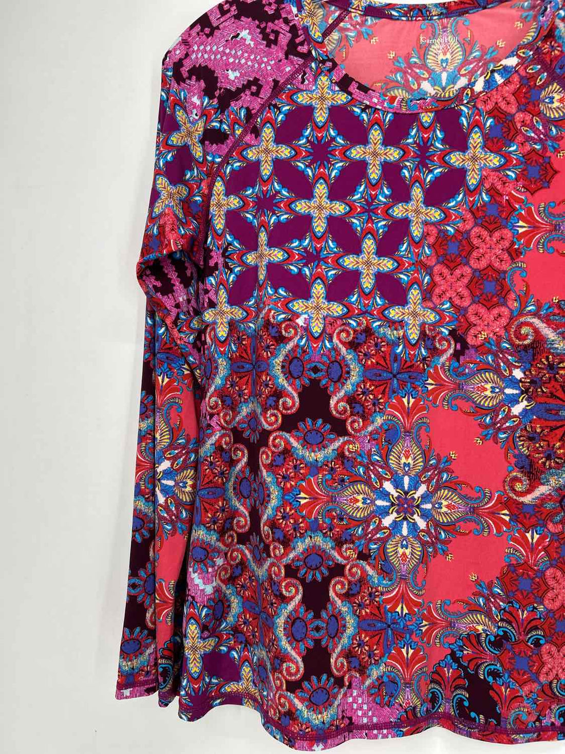 Garnet Hill Size M Burgandy & Red Print Long Sleeve