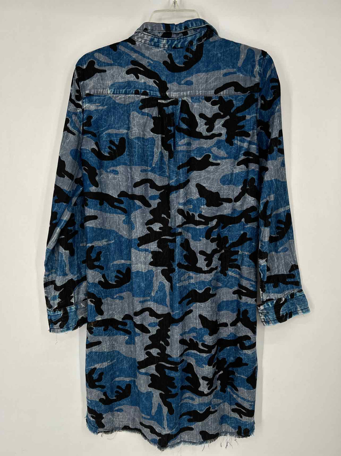 The Nu Vintage Size S Blue Camo Long Sleeve Dress