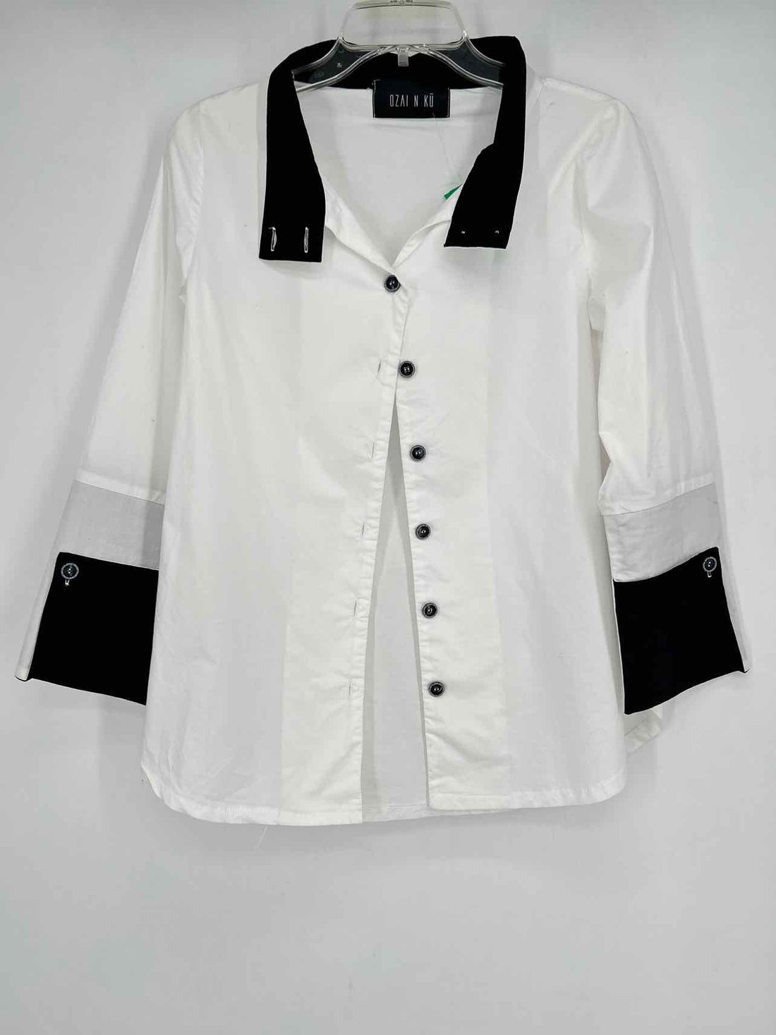 Ozai N Ku Size XS White Cotton Long Sleeve