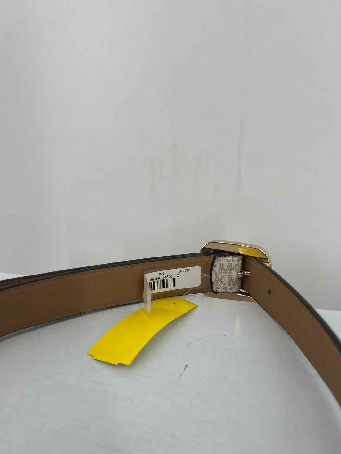 Michael Kors Size M Gold White Signature NWT Belts
