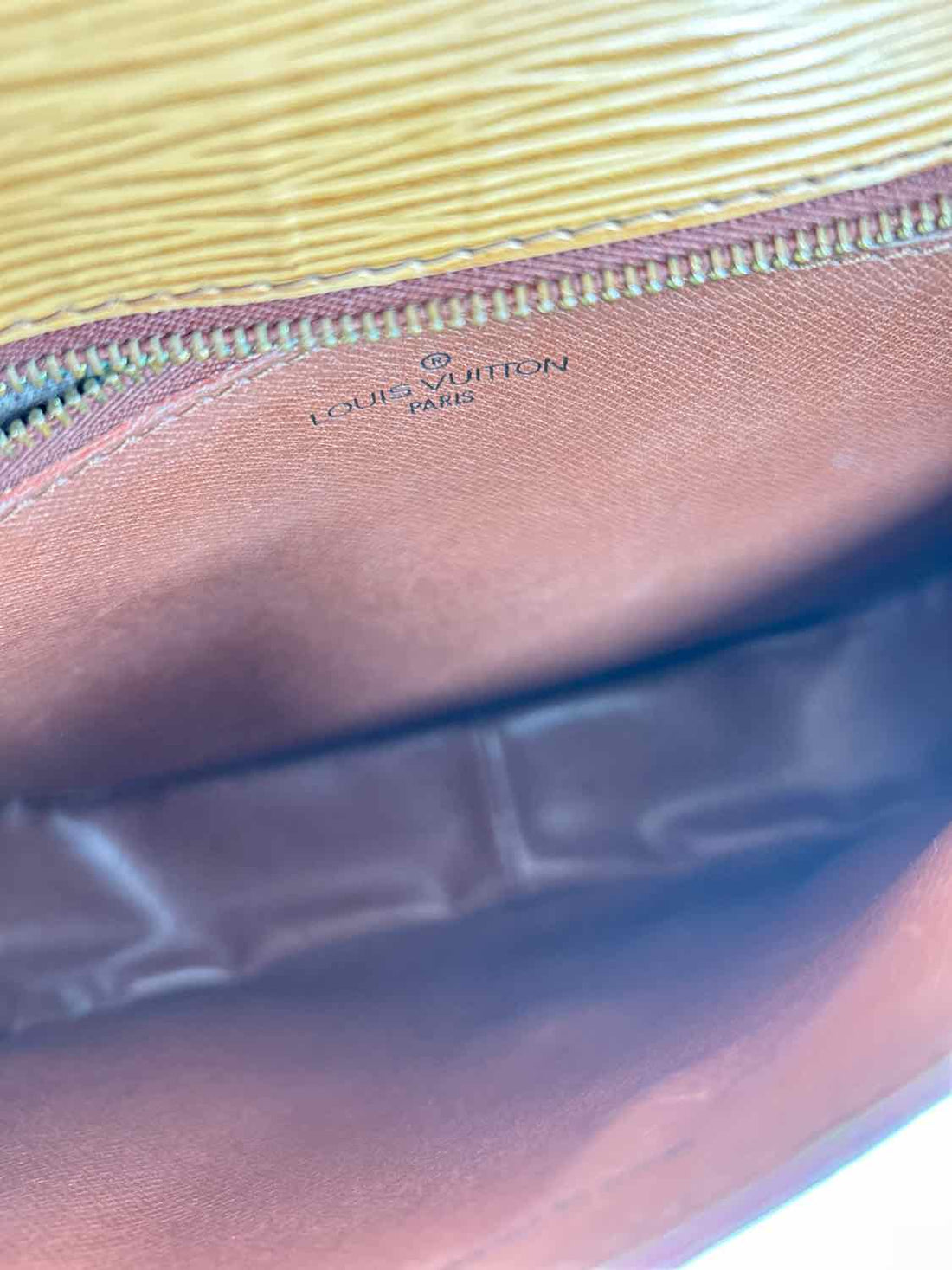 Louis Vuitton Tan Epi Leather LUXURY