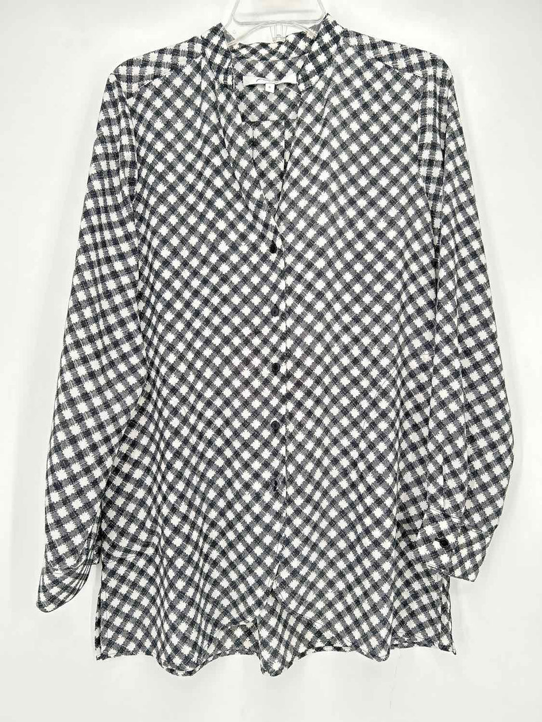 Foxcroft Size 8 Black & White Print Long Sleeve