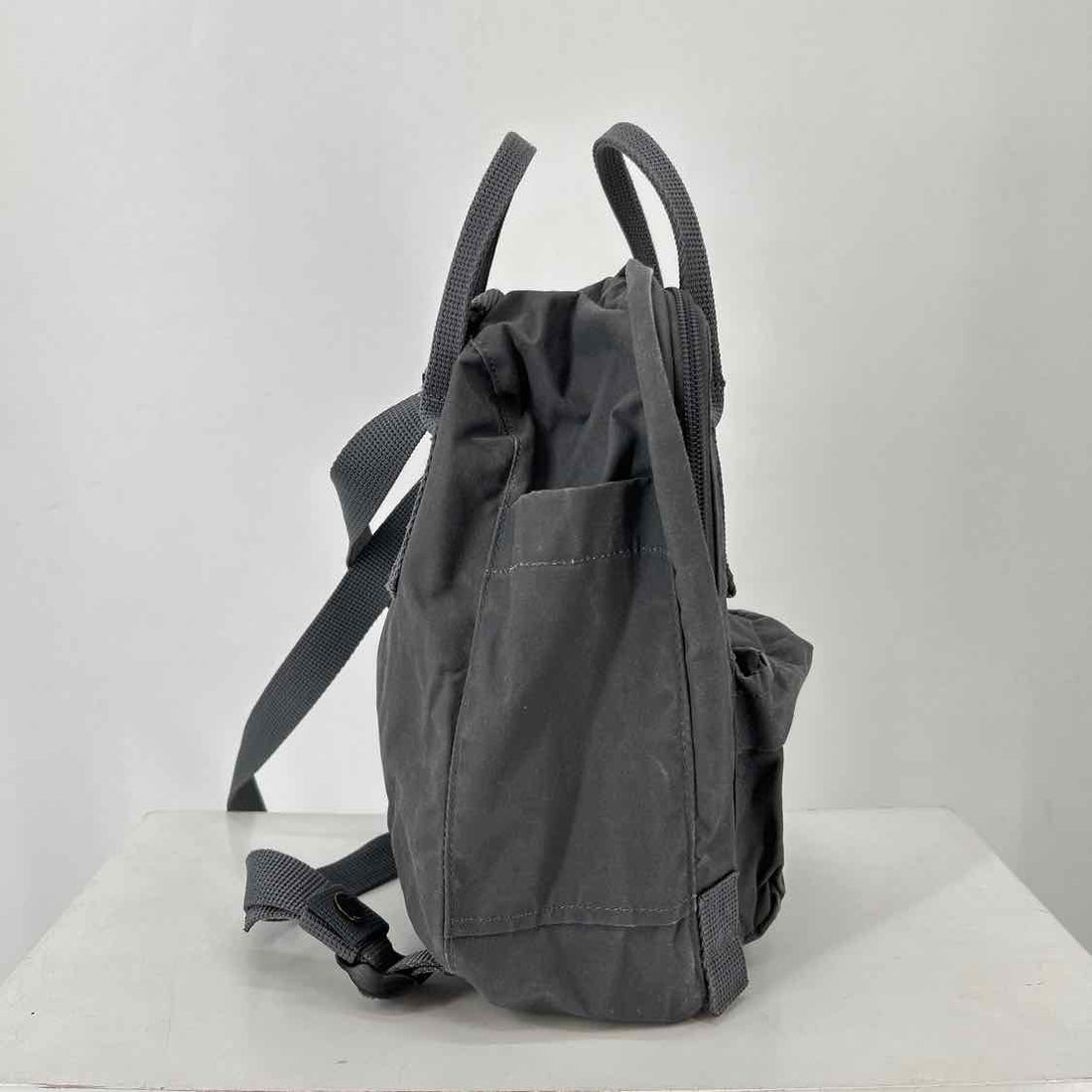 Fjallraven Kanken Gray Backpack