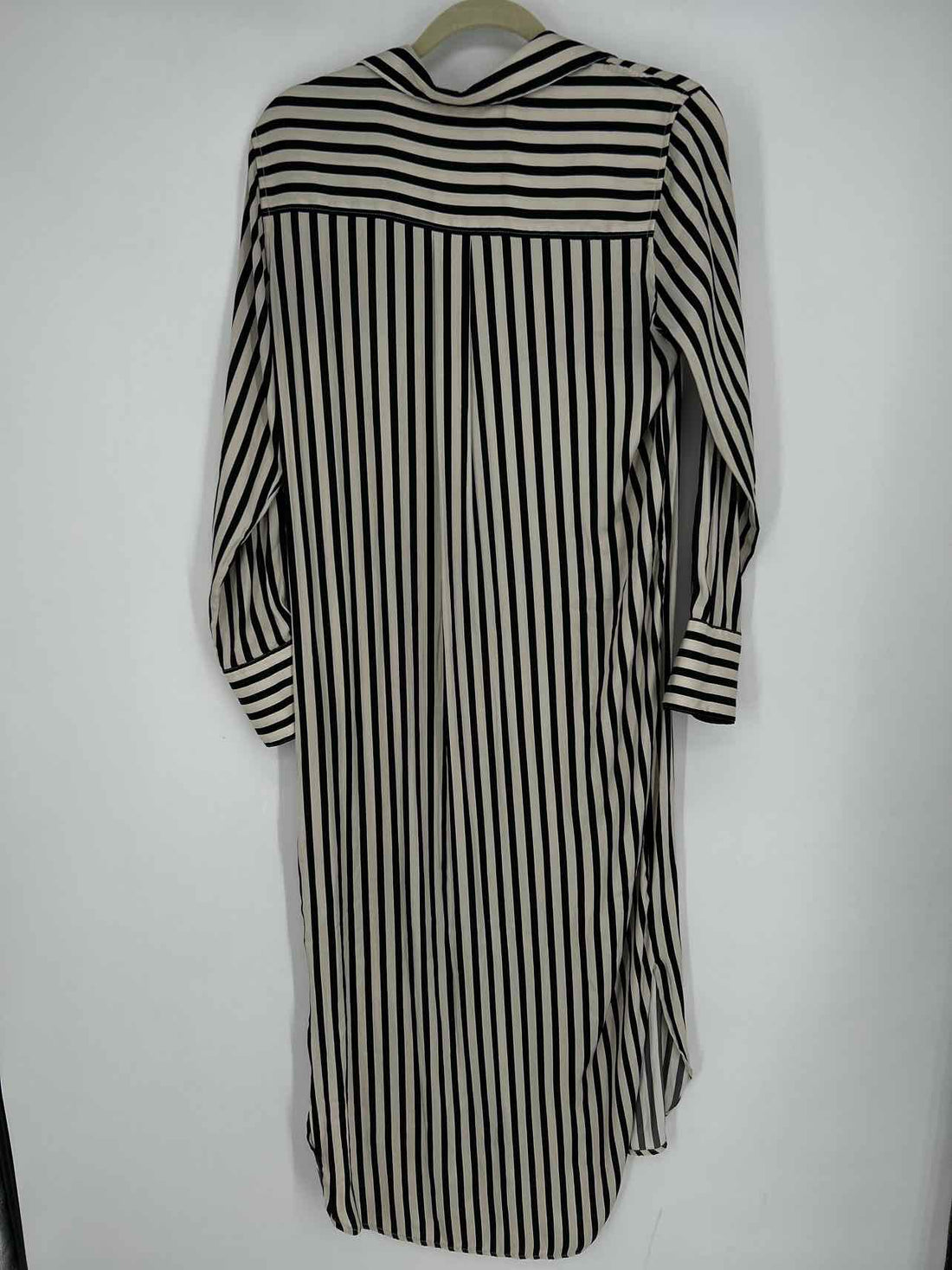 Banana Republic Size XS Black & Ivory Striped Long Sleeve Dress