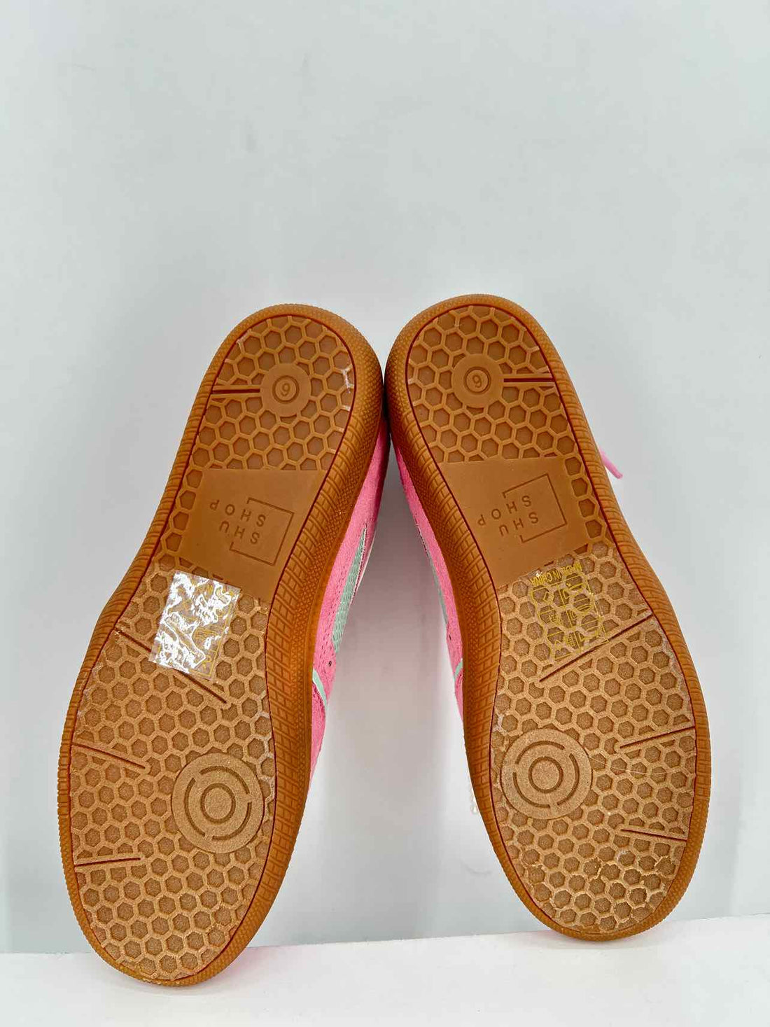 Shu Shop Women Size 6 Pink New Sneakers