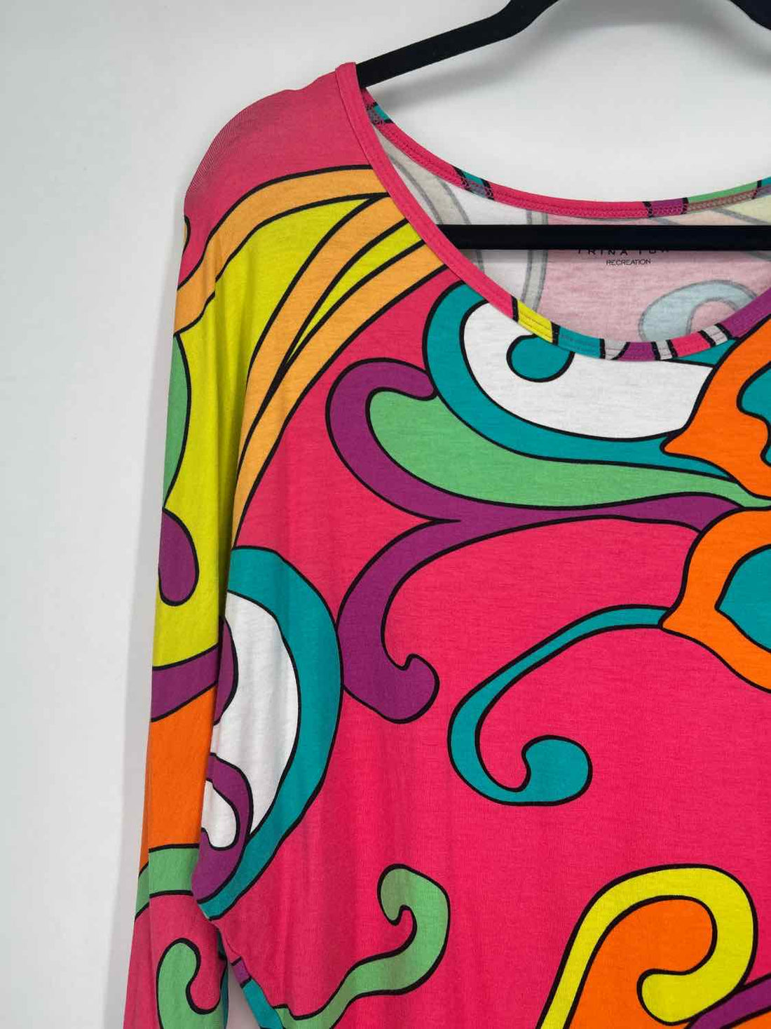 Trina Turk Recreation Size S Hot Pink Multi Color Long Sleeve