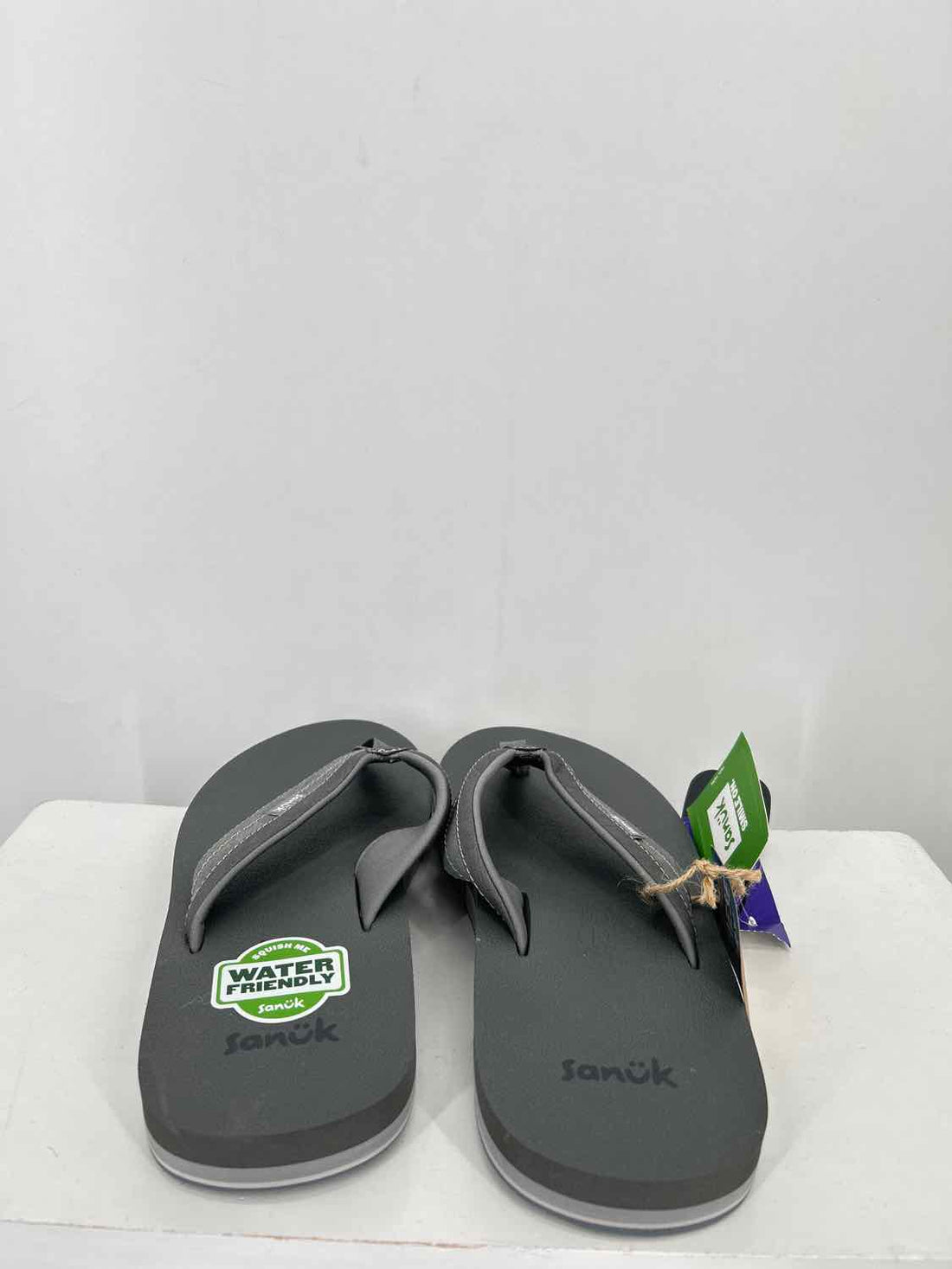 Sanuk Women Size 10.5 Gray Flip Flops