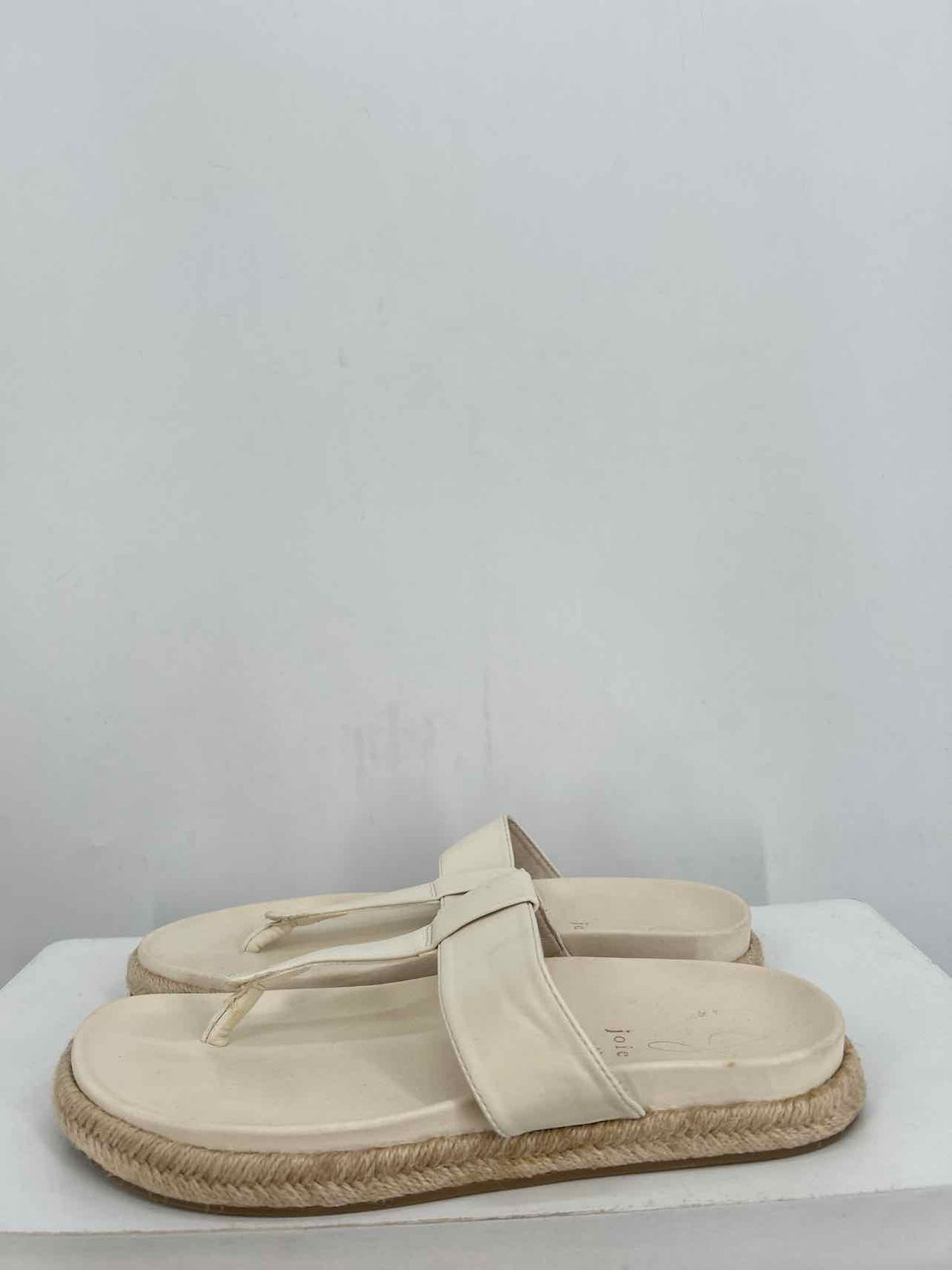 Joie Women Size 10 Ivory Espadrilles Sandals