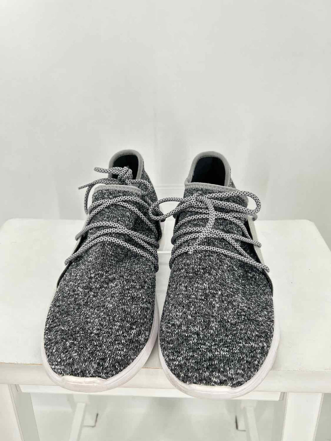 Vessi Women Size 10 Heathered Gray Sneakers