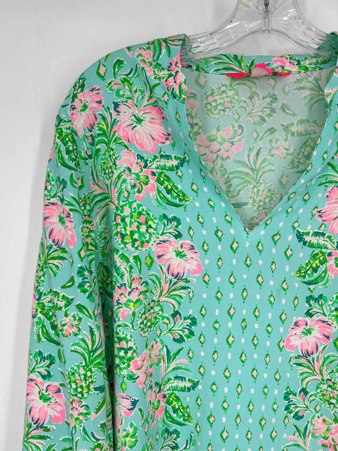 Lilly Pulitzer M Aqua Print Long Sleeve Lilly Pulitzer Top