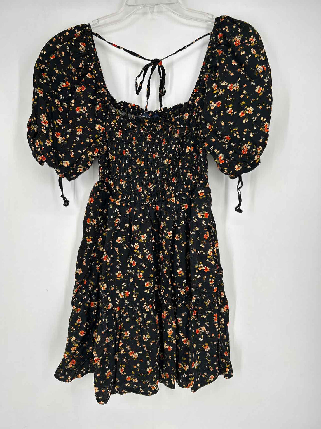 Gap Size M Black Floral Short Sleeve Dress
