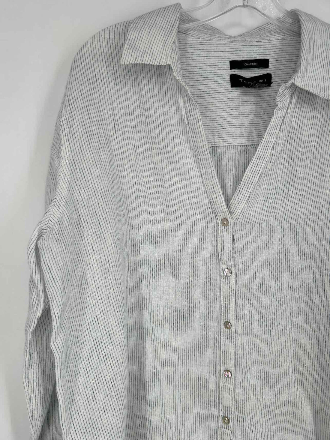 Tahari Size XL White & Blue Striped Linen Long Sleeve