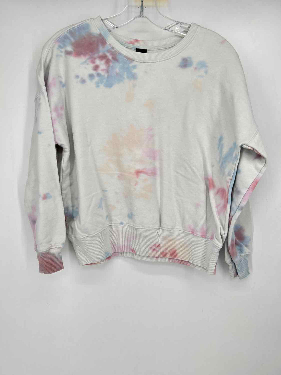 AR-33 Size XS White Tie Dye Sweatshirt