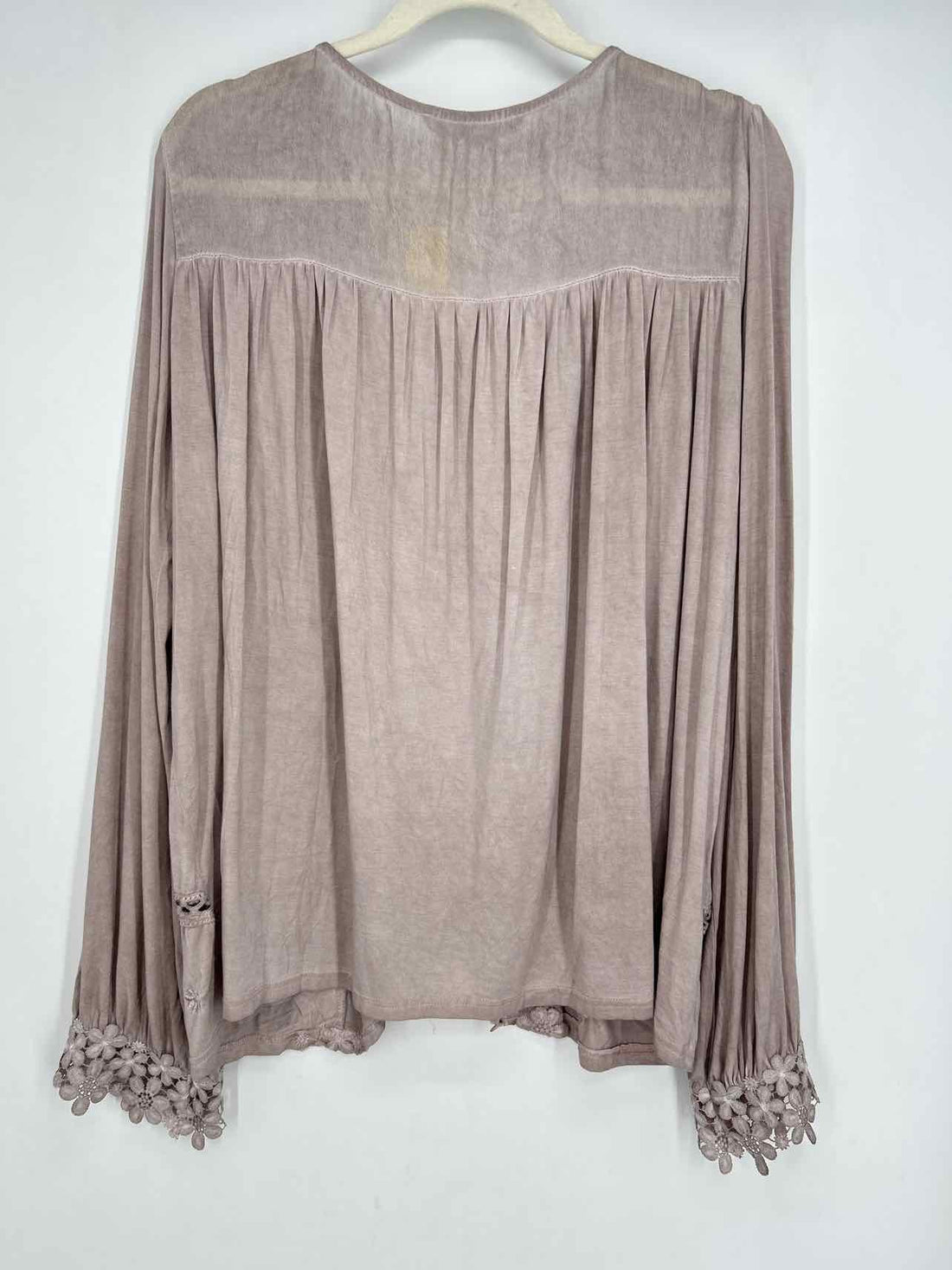 POL Size XL Dusty Rose Embroidered Long Sleeve