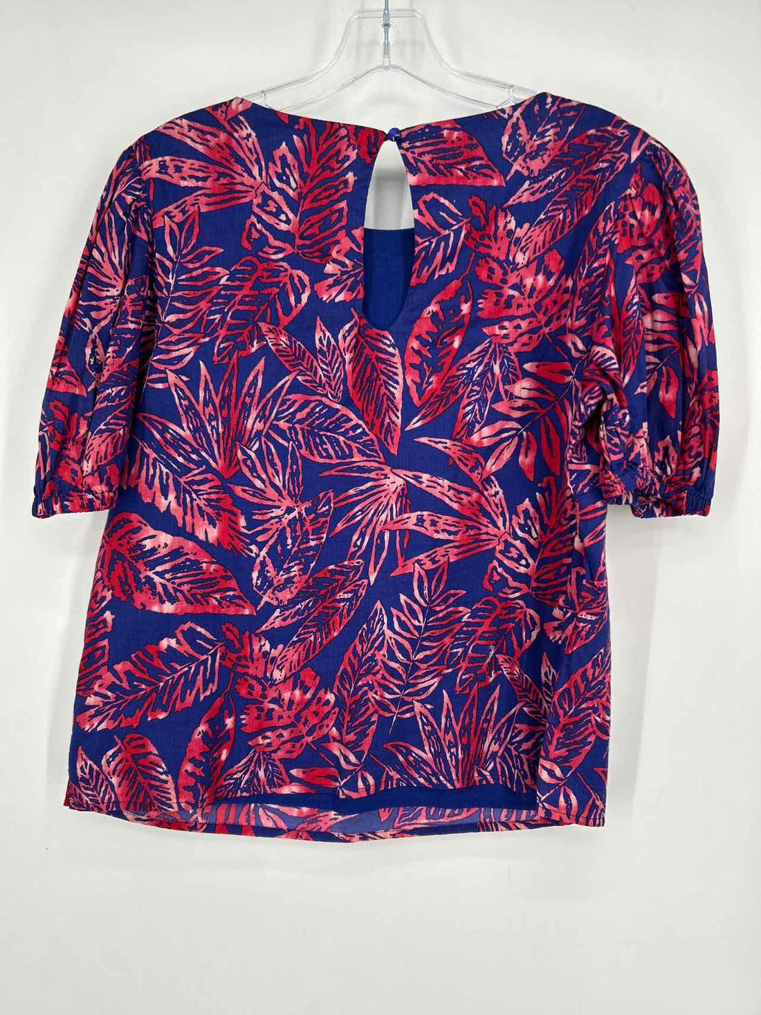 Tori Richard Size M Navy & Red Print NWT Short Sleeve