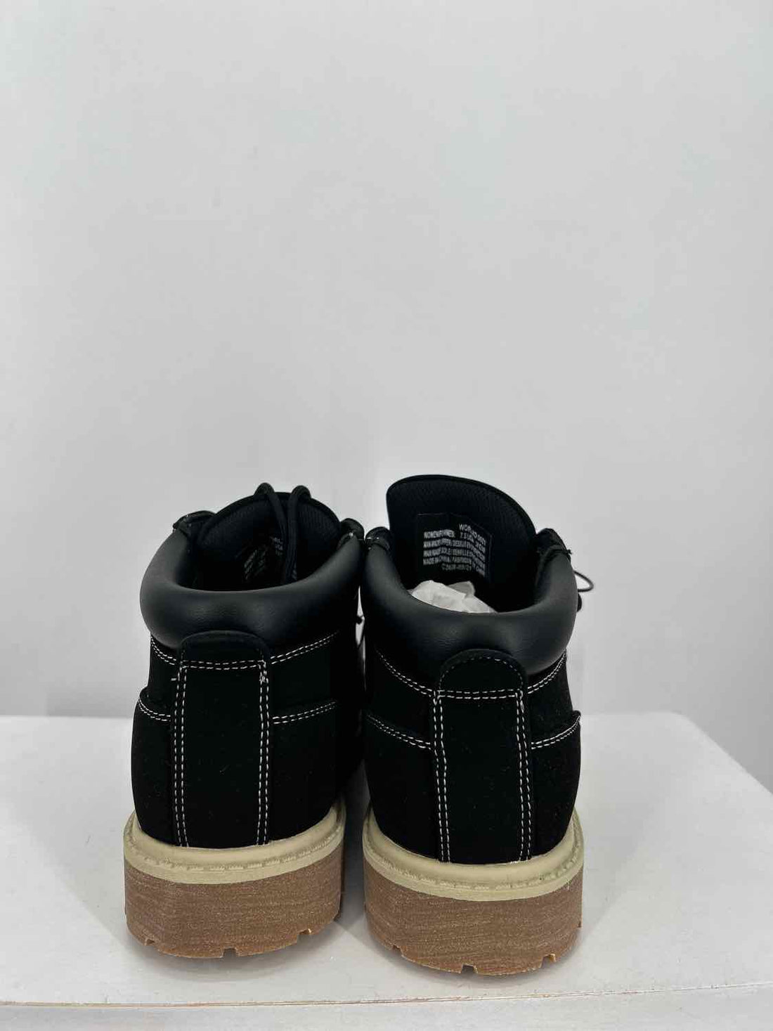 Lug Women Size 7.5 Black Neoprene Ankle Boot