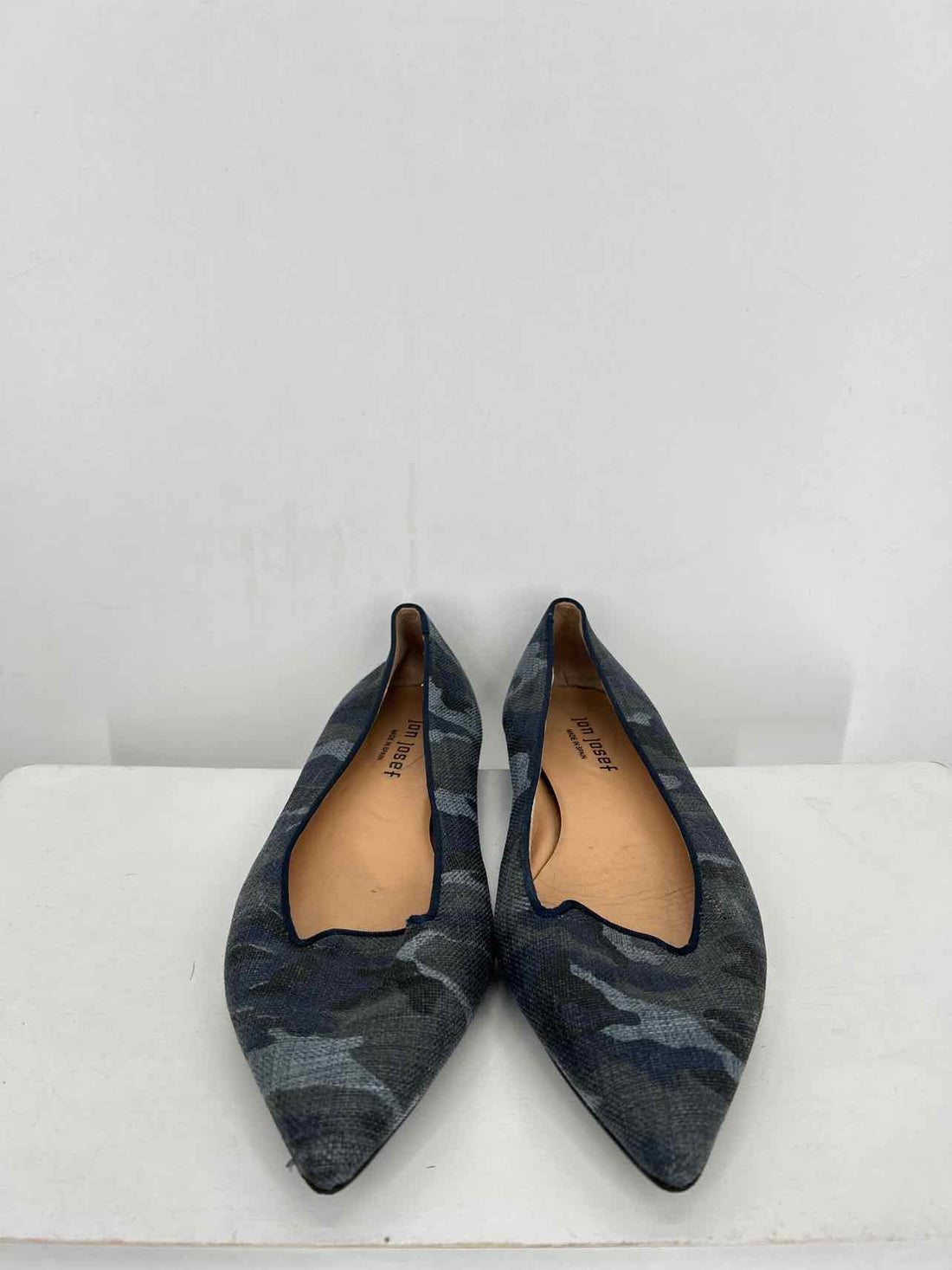 Jon Josef Women Size 8.5 Navy Camo Flats