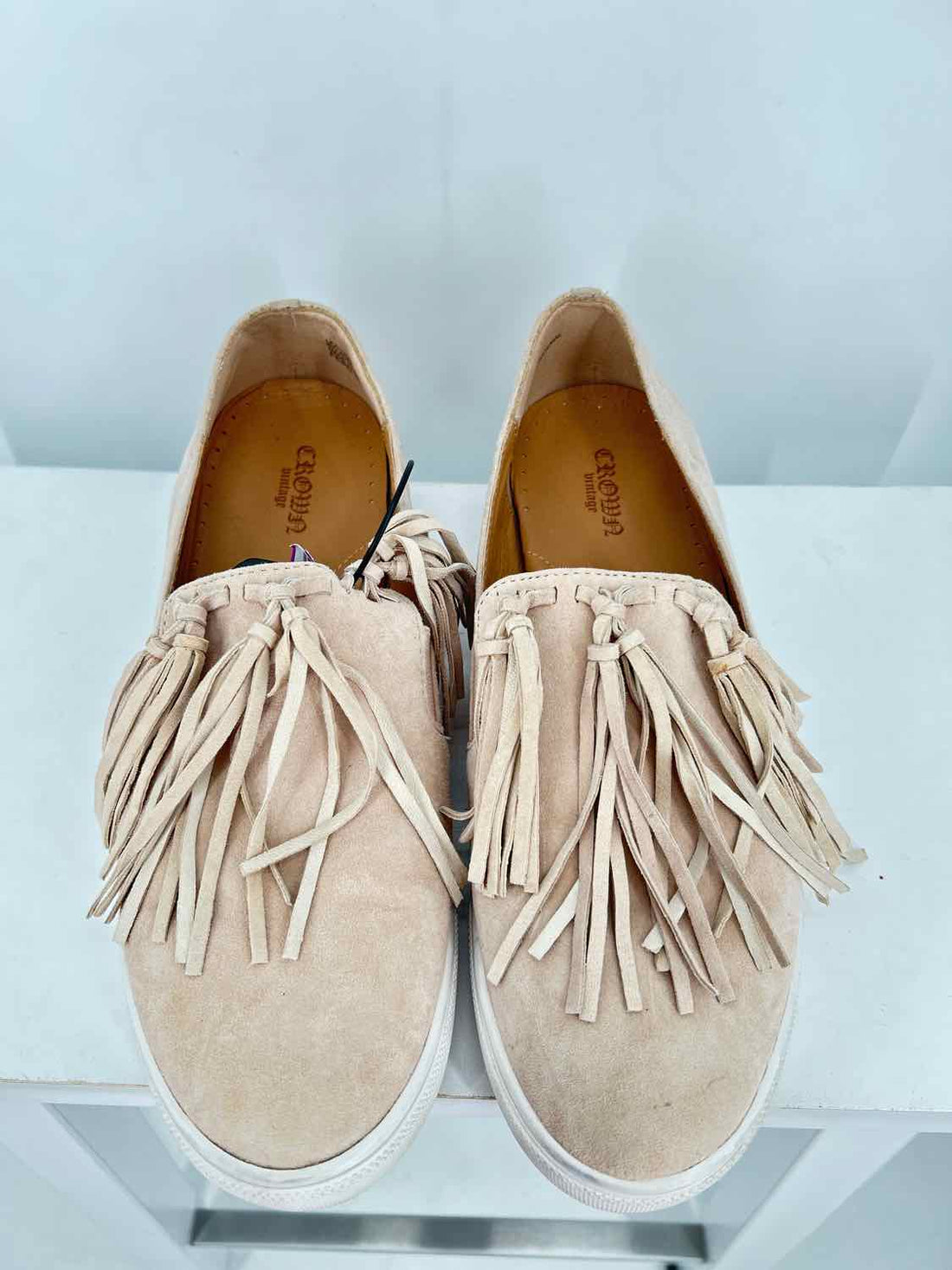 Crown & Ivy Women Size 9 Tan Genuine Leather Flats