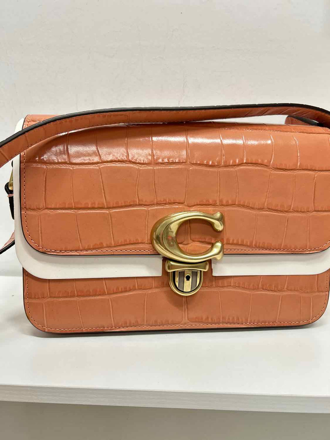 Coach Coral Embossed Croc NWT Shoulder