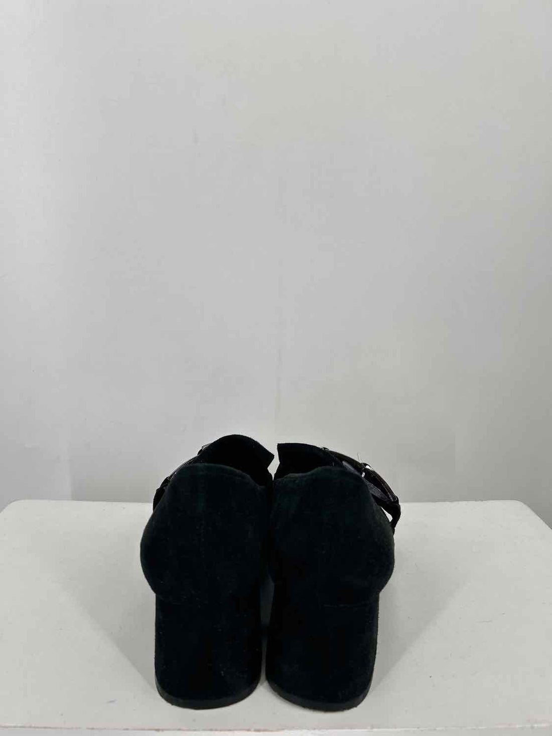 Vaneli Women Size 6.5 Black Loafers