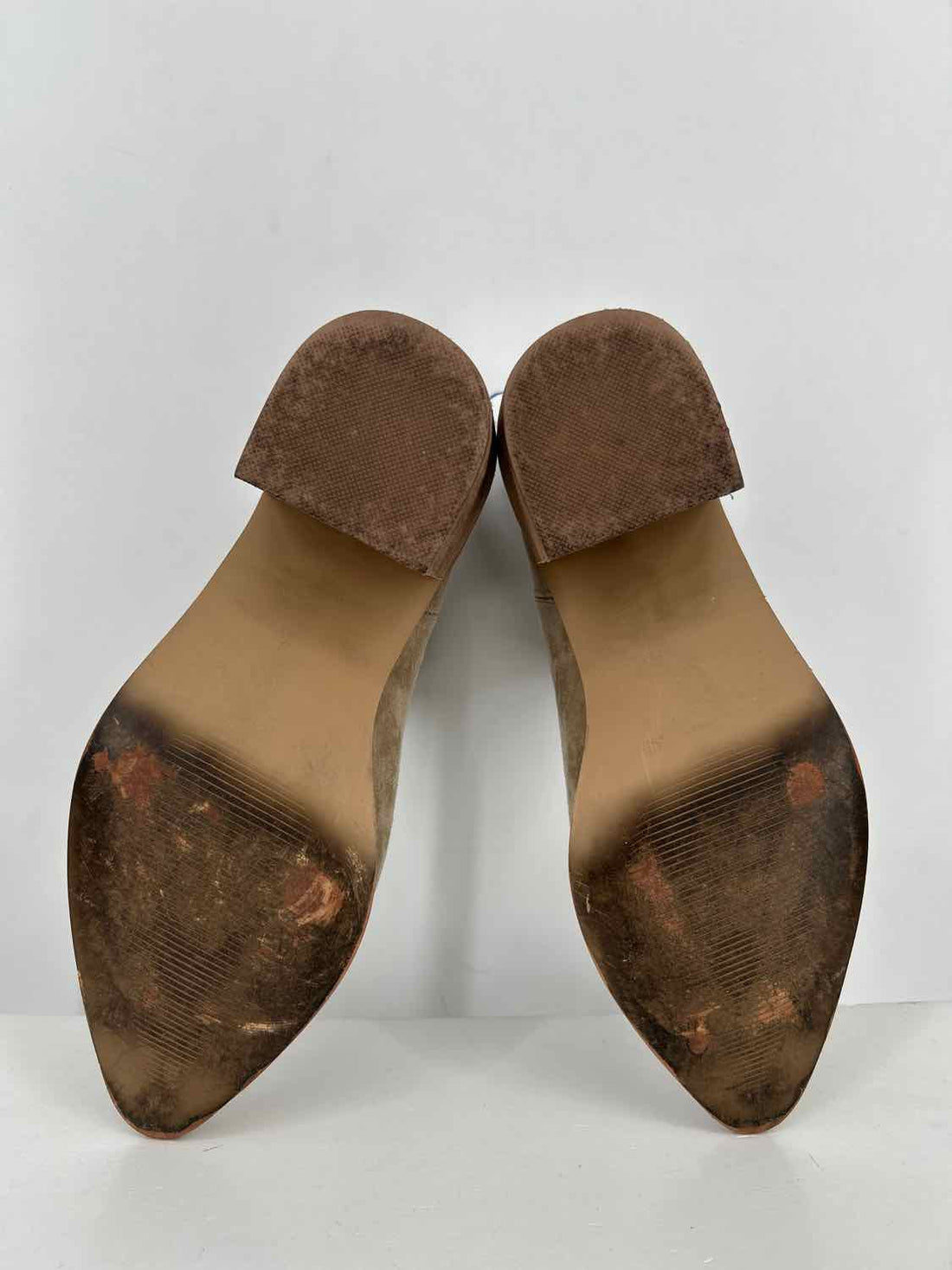 Steve Madden Amber Women Size 6.5 Taupe Ankle Boot