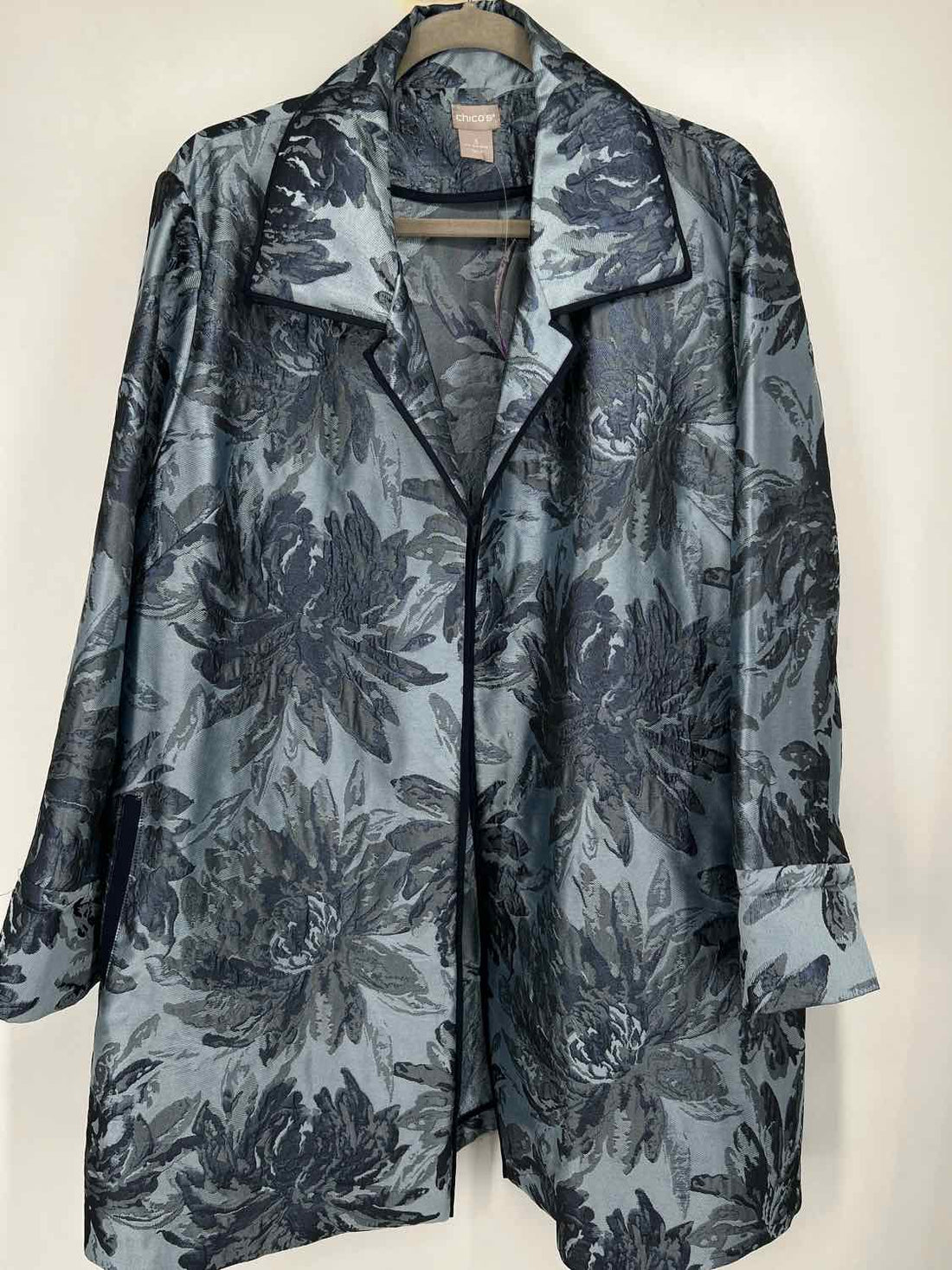 Chicos Size 3(XL) Blue & Navy Print Jacket
