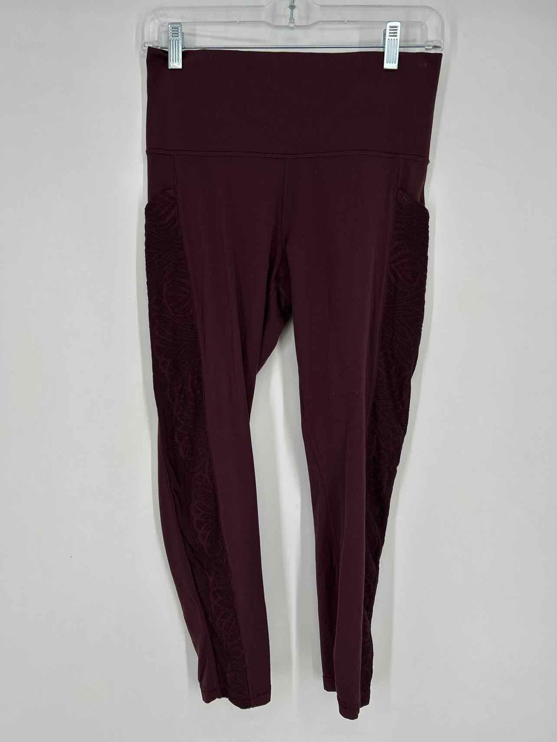 Athleta Size M Burgandy Active Leggings