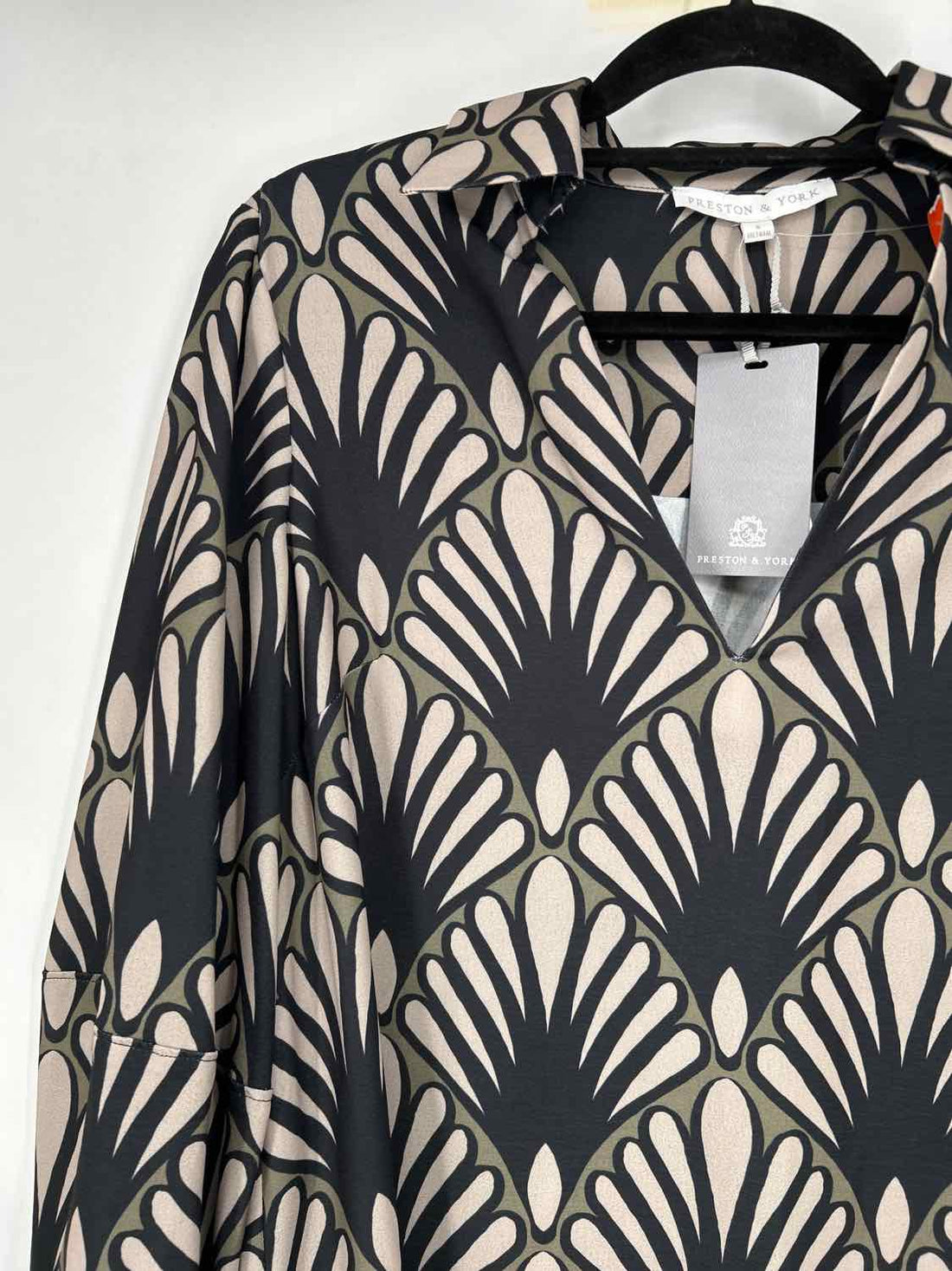 Preston & York Size 6 Black & Beige Print NWT Dress