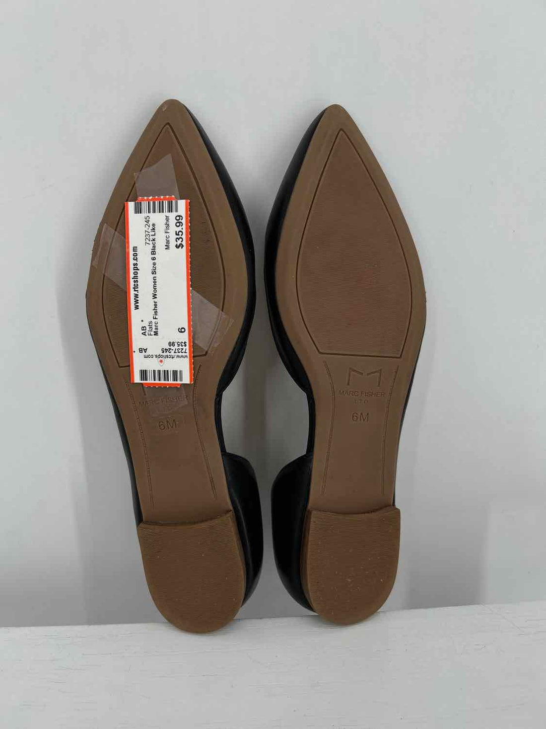 Marc Fisher Women Size 6 Black Like New Flats