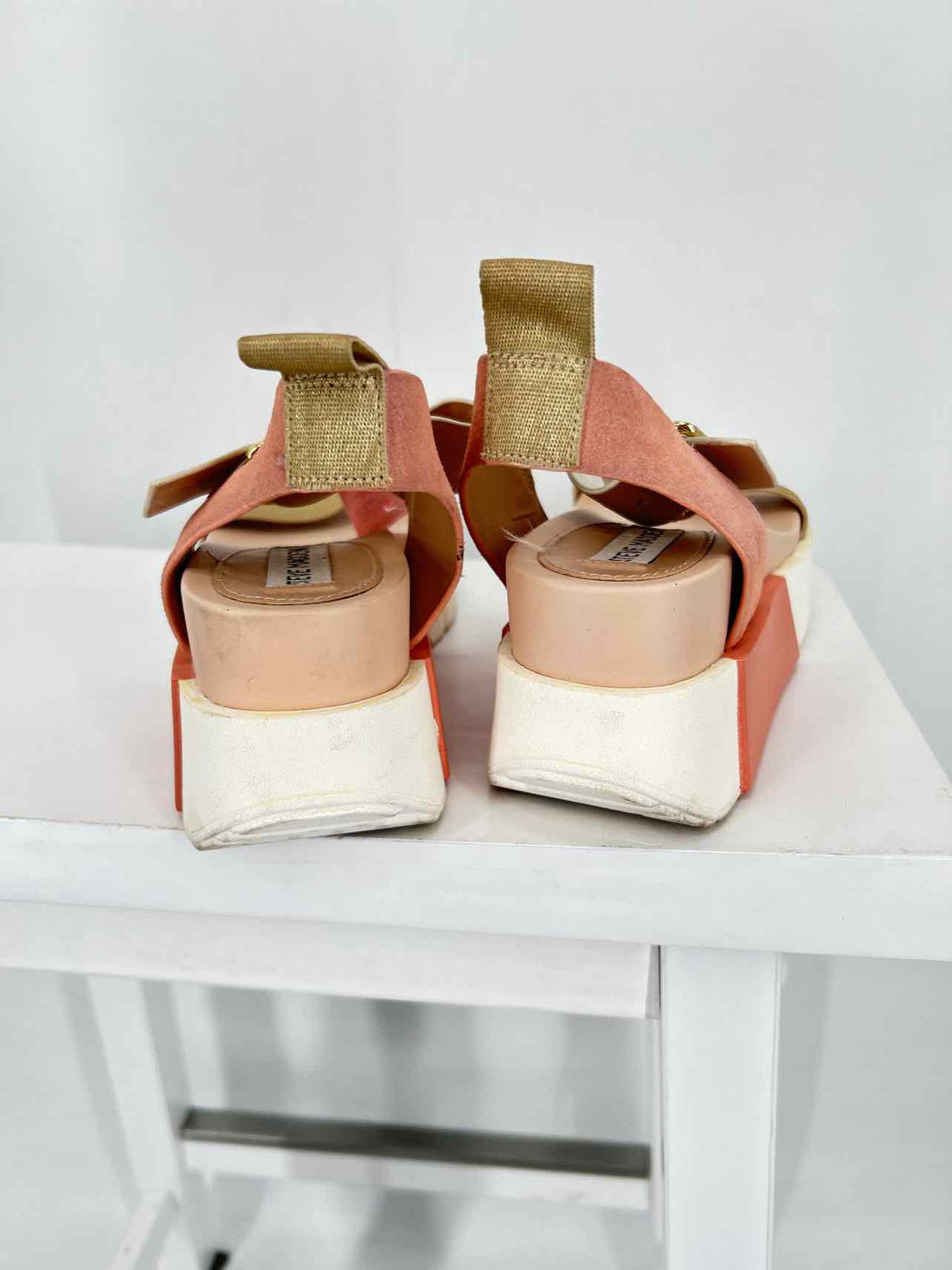 Steve Madden Women Size 7 Colorblock Sandals