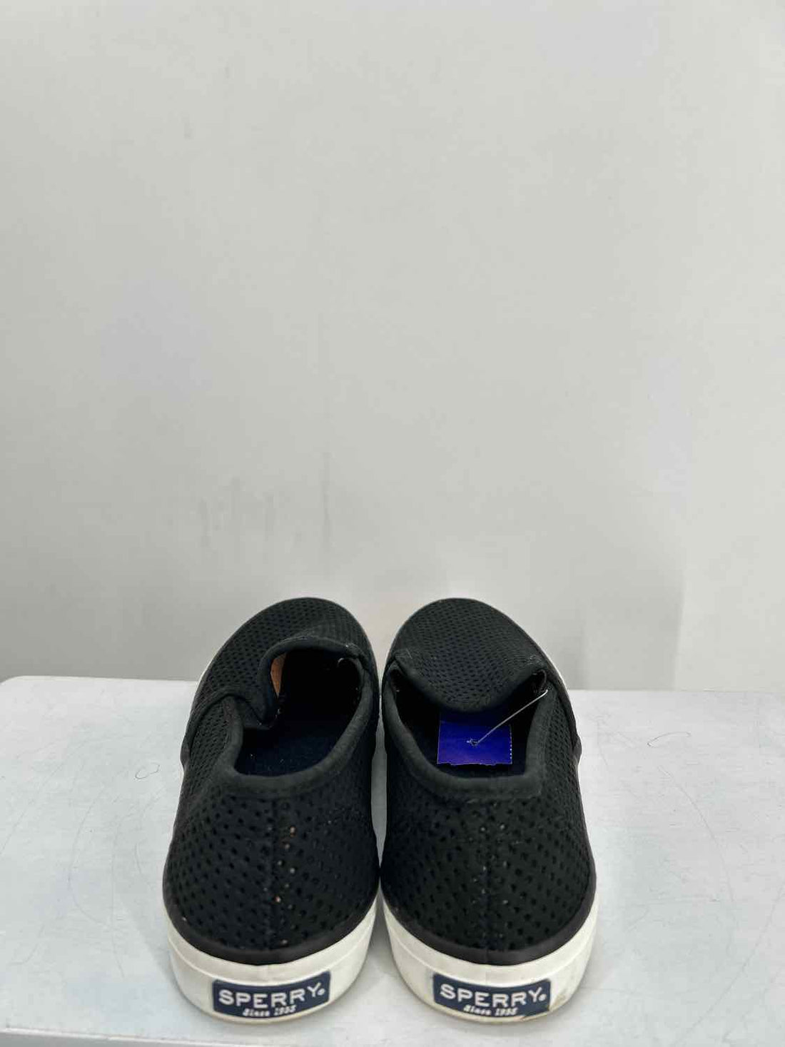Sperry Women Size 7 Black Perforated Sneakers