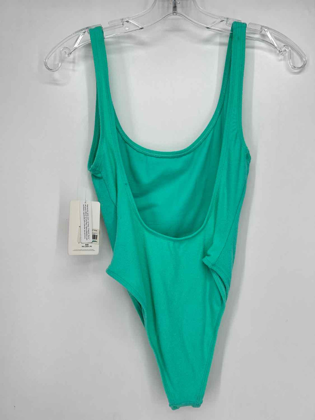 Body Glove Size M Turquoise NWT Swimsuit 1 Piece