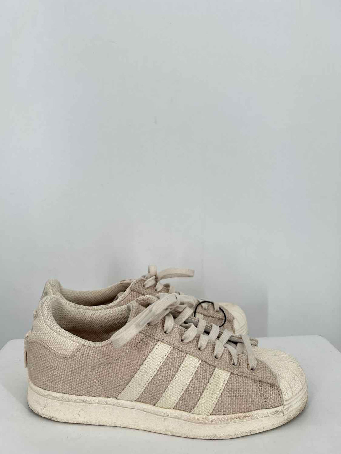 Adidas Women Size 8.5 Canvas Sneakers
