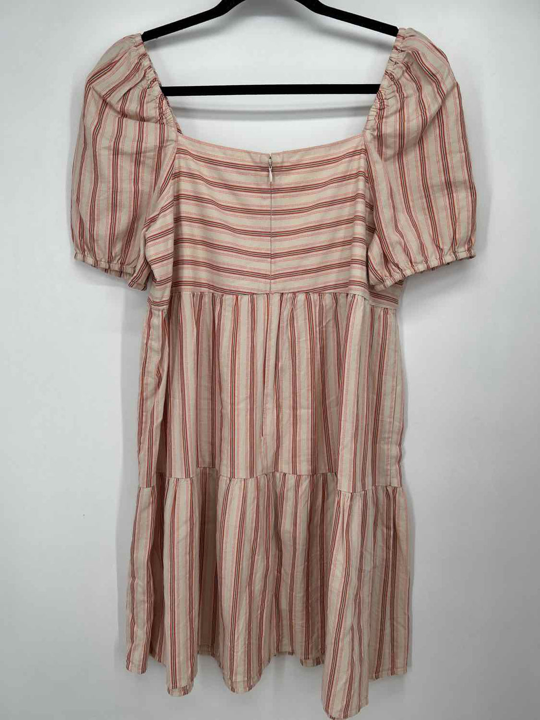 Loft Size 6 Beige Striped Short Sleeve Dress
