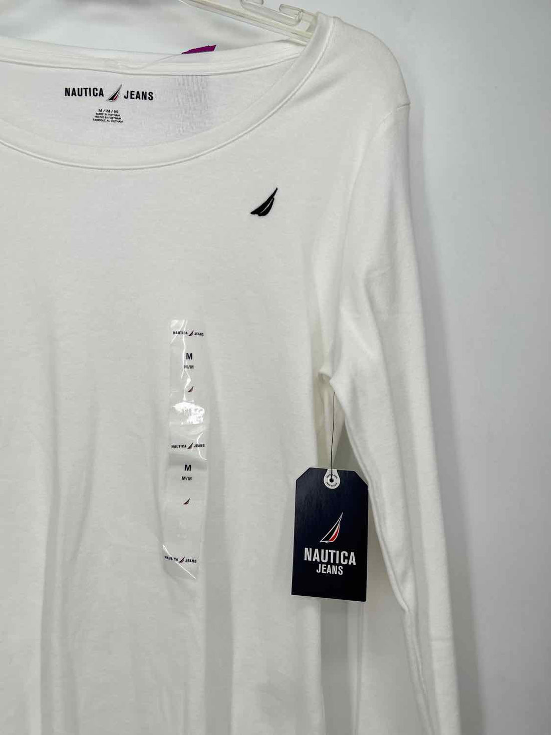 Nautica Size M White NWT Long Sleeve