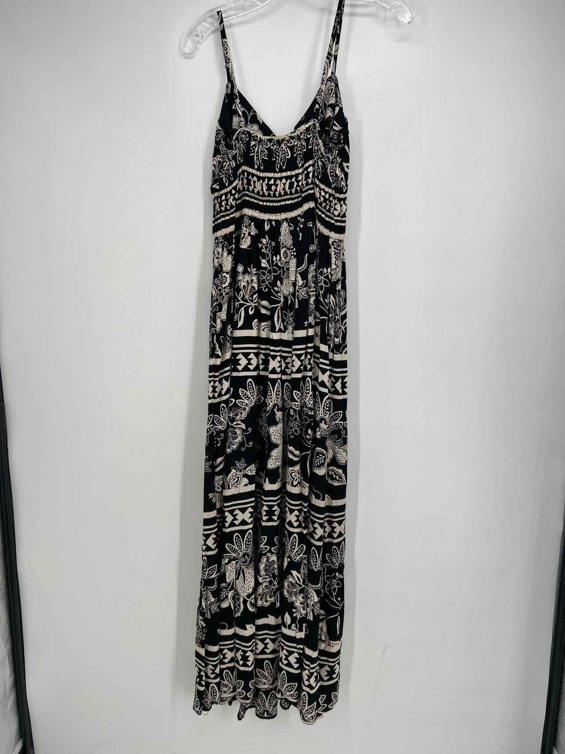 Angie Size M Black & White NWT Maxi