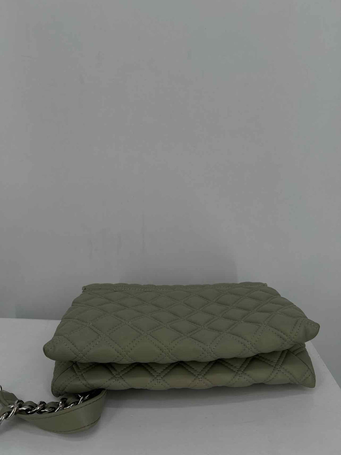Steve Madden Light Gray Quilted Faux Leather Pre Owned Crossbody