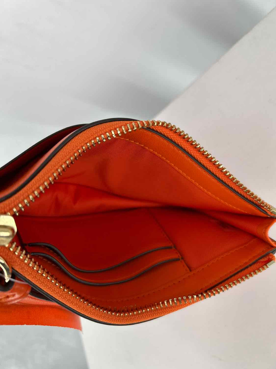 Tory Burch Orange Leather Pre Owned Wallet