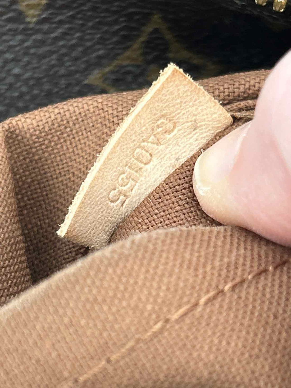 Louis Vuitton Sully MM Monogram Coated Canvas Pre Owned LUXURY